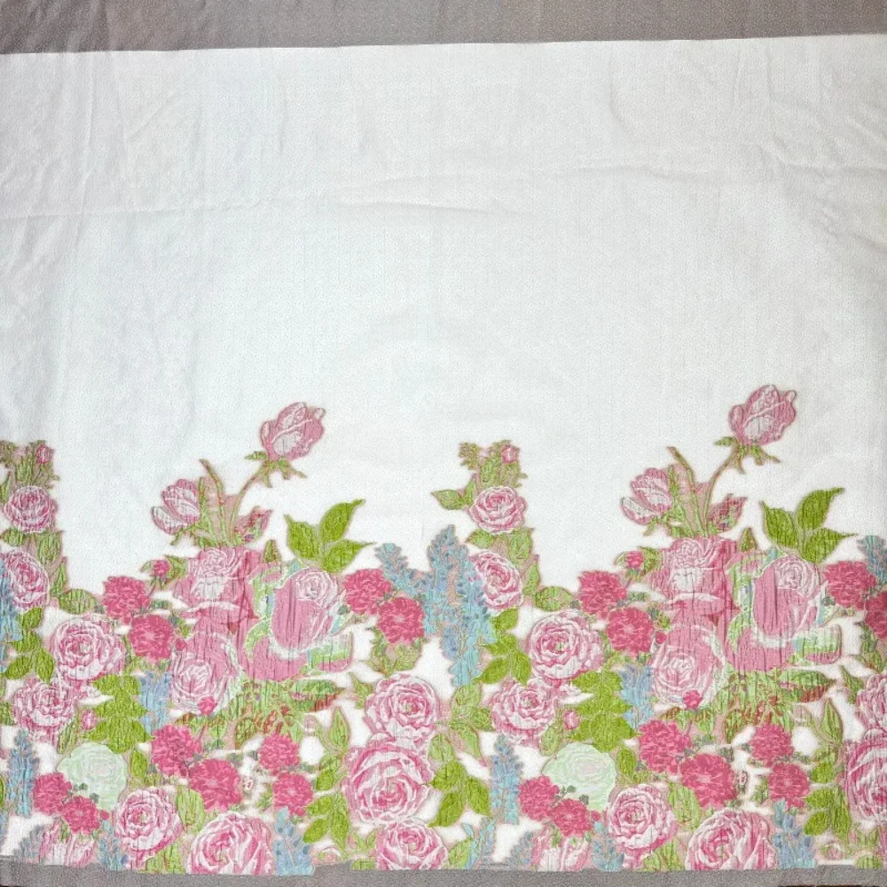 

Organza Rose Jacquard Fabric Summer Lightweight Breathable Cloth DIY Sewing Material for Women Bubble Dress Fashion Clothing