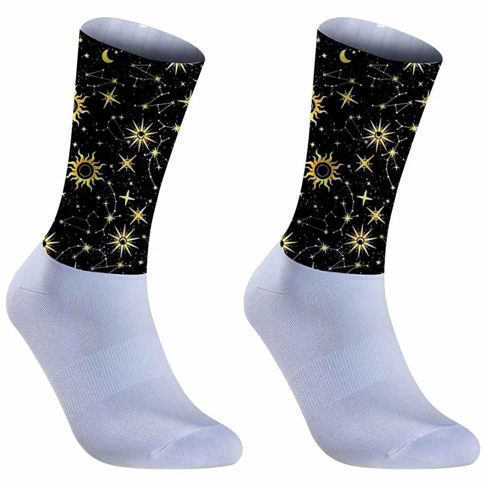 Creative star pattern sports cycling socks, unisex, durable, suitable for outdoor sports enthusiasts and more people