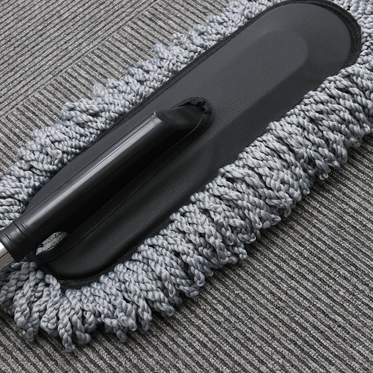 

Large Car Cleaning Dust Brush Wax Drag with Thickening Stainless Steel Retractable Handle (Random Color)