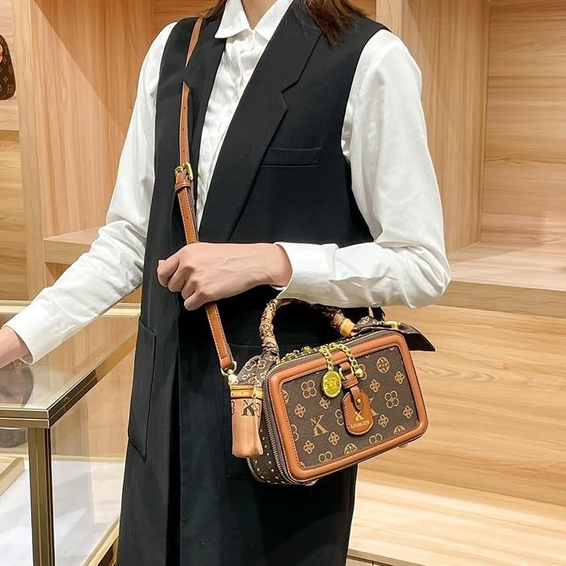 

Brand Women's Bag 2025 New Style Light Luxury Western Style High Quality Handbag Designer Casual Versatile Crossbody Bag