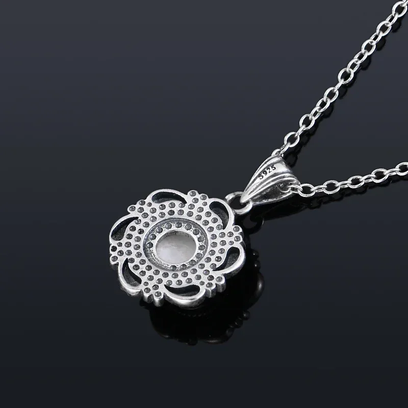 Women's 9k Geometric Kite Shape Moonstone Silver Pendant