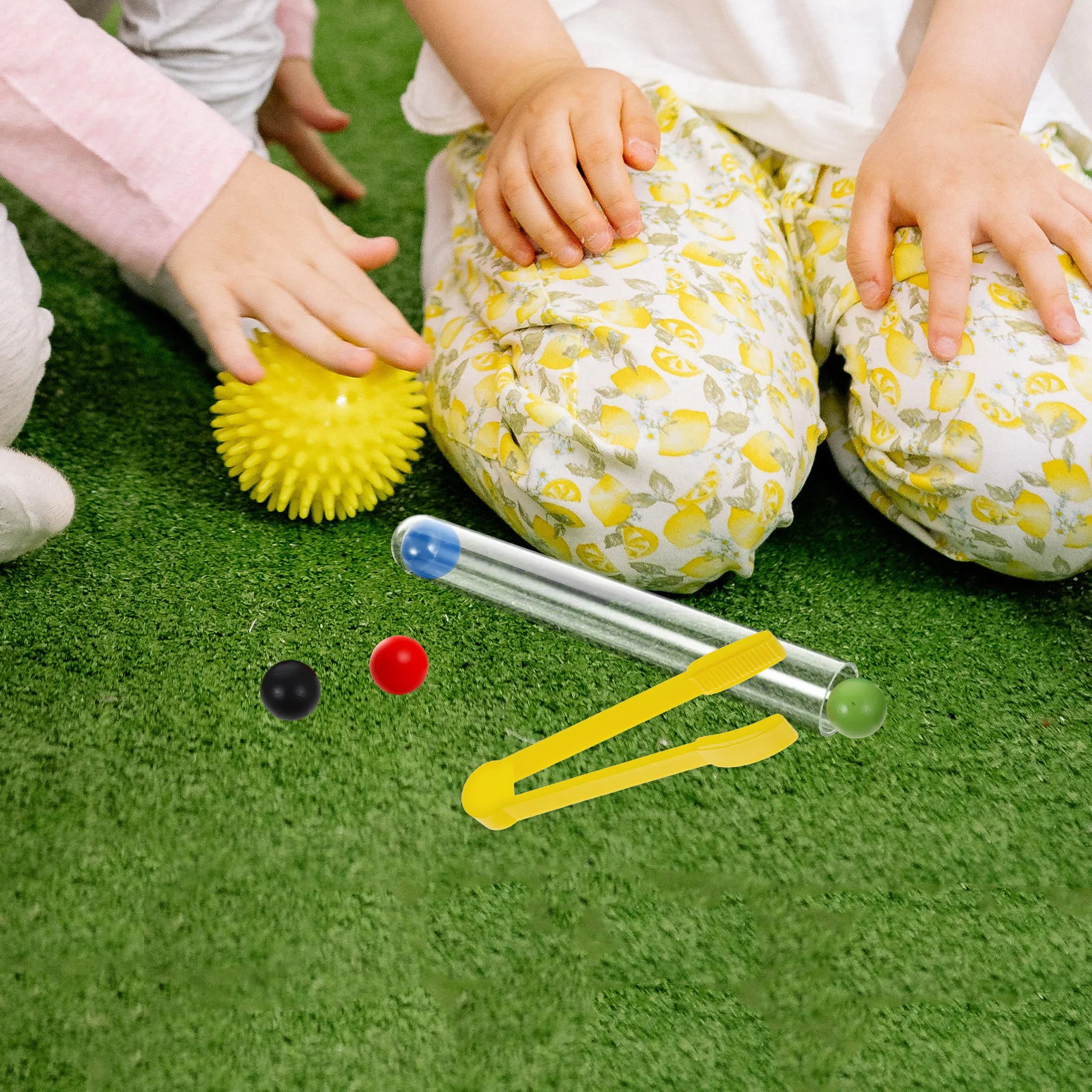1 set di perline con clip gioco educativo per l'apprendimento dei colori sviluppo delle abilità motorie fini per bambini piccoli bambini apprendimento precoce