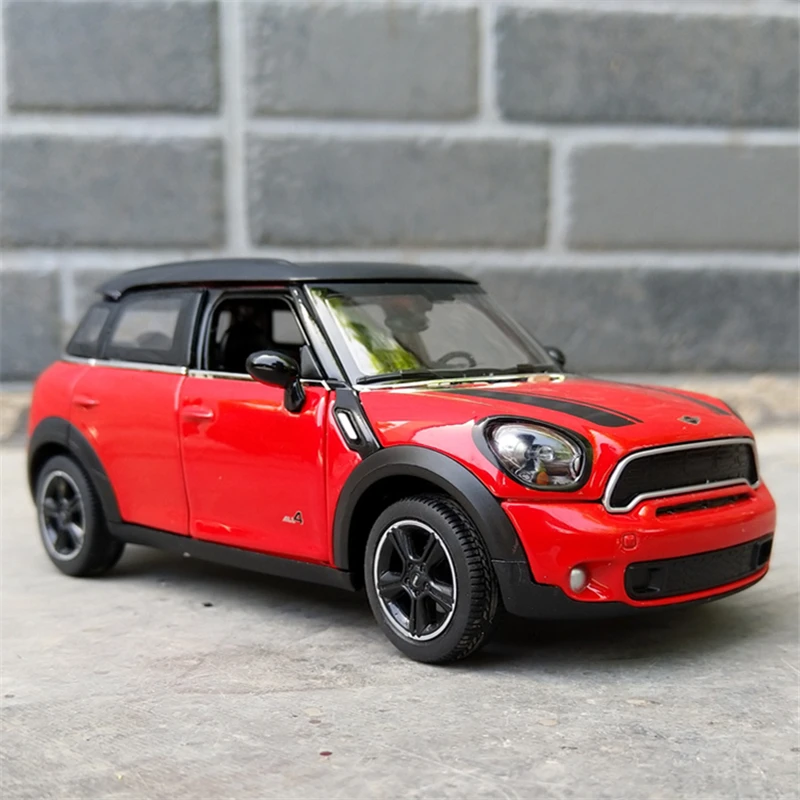 1/24 Mini Countryman Alloy Car Model MINI Coopers Simulation Diecasts Metal Toy Vehicles Car Model Collection Childrens Toy Gift