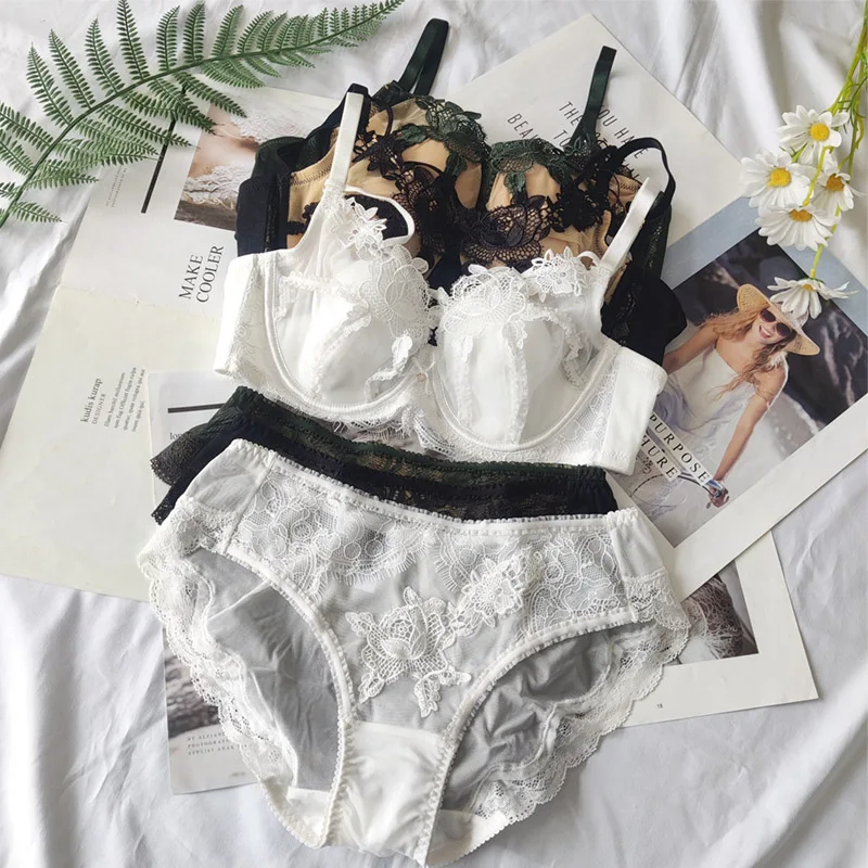Thin Cup Comfortable Breathable Side Collection Gathering Lingerie Sexy Women's Underwear Large Size Lace Bra Set