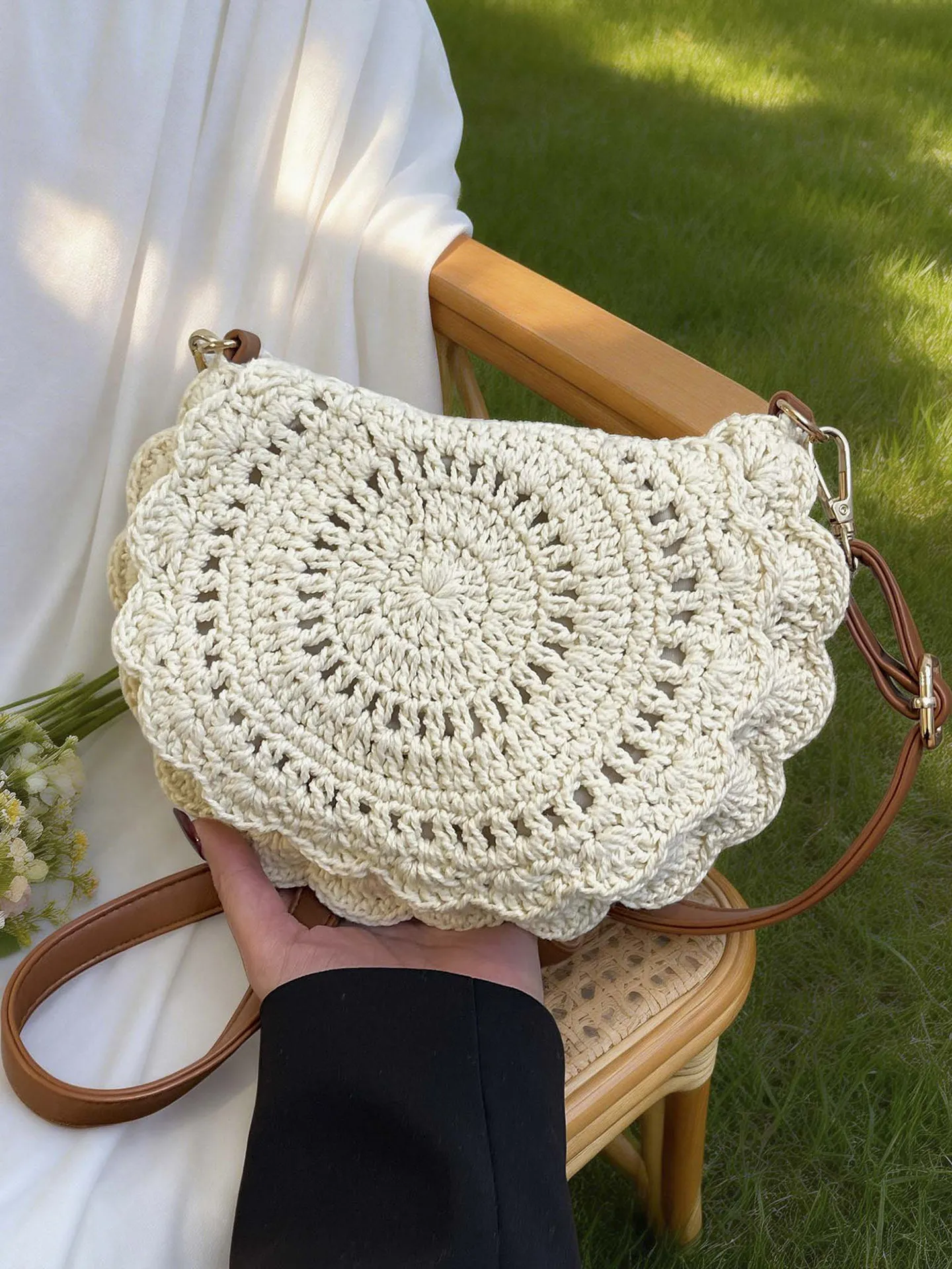 

Lace Woven Bag Women's Small Square Bag 2026 New Spring/Summer Versatile Crossbody Bag Beach Vacation Fashionable Shoulder Bag