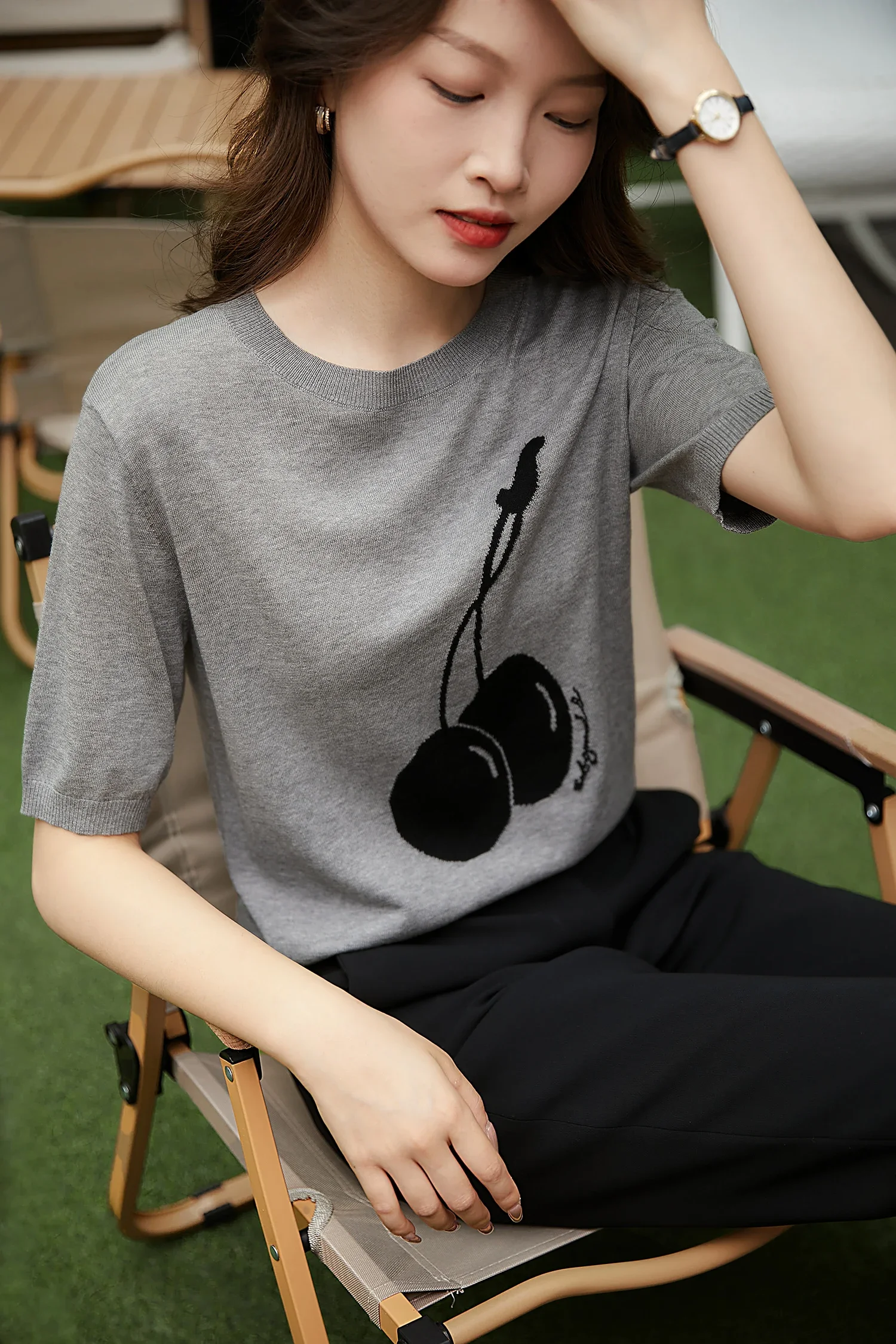 Women's Summer Casual Loose Fit round Neck Short Sleeve Cherry Jacquard Knitted Top Simple Lazy Style