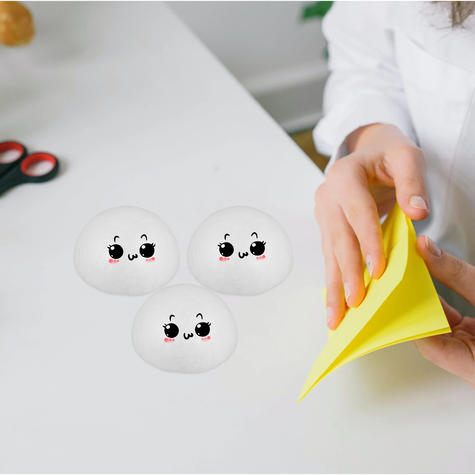 

22Pcs Foam Hemisphere Blank DIY Craft Supplies Semicircular Ball Foam for Painting Creative Decor Party Foaming Model