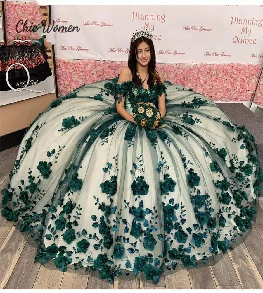 

Роскошные зеленые платья Quinceanera 2025 года, платье с открытыми плечами и 3D цветочным принтом Sweet 15, винтажное платье Vestidos De 15 Anos Xv Para Engagement