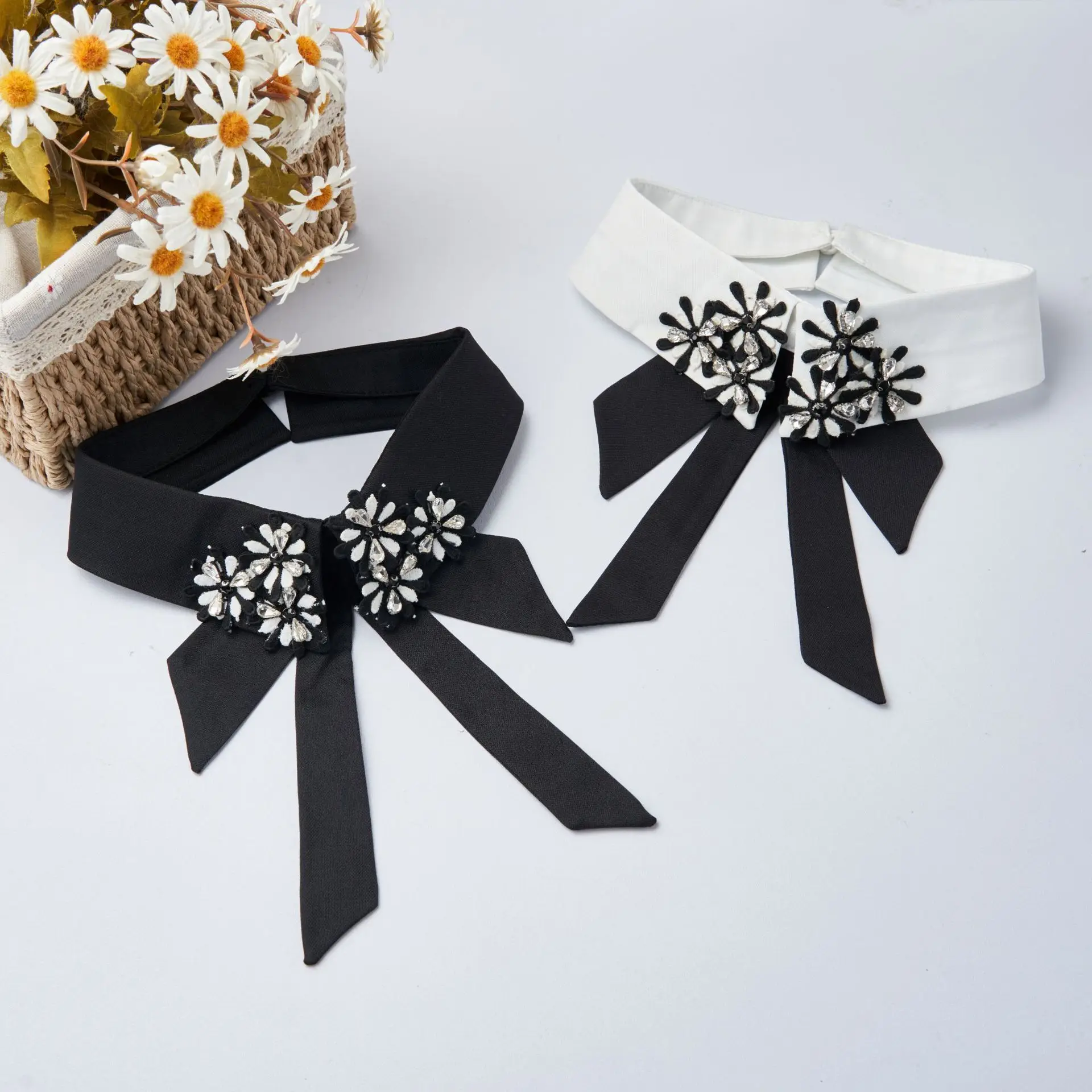 

Black Fabric Butterfly Bow Collar Playful Style Decorative Collar for T-Shirts Sweaters