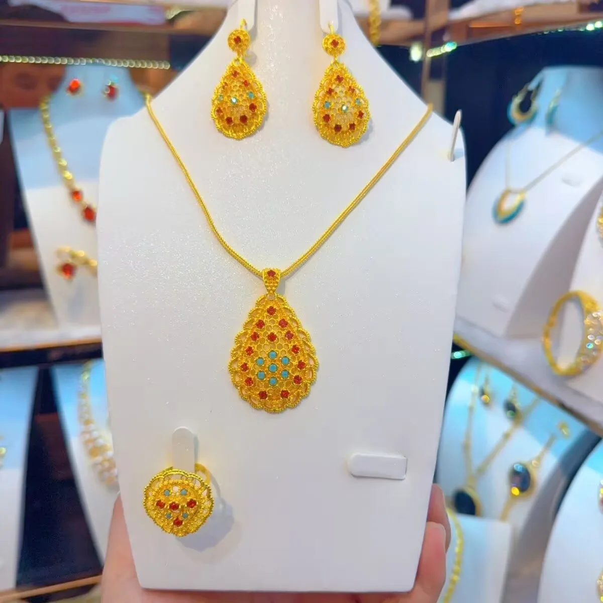 

Dubai 24K Gold Plated Necklace Earrings Ring Wedding Party Gift Jewelry Set for Lovers YY10653