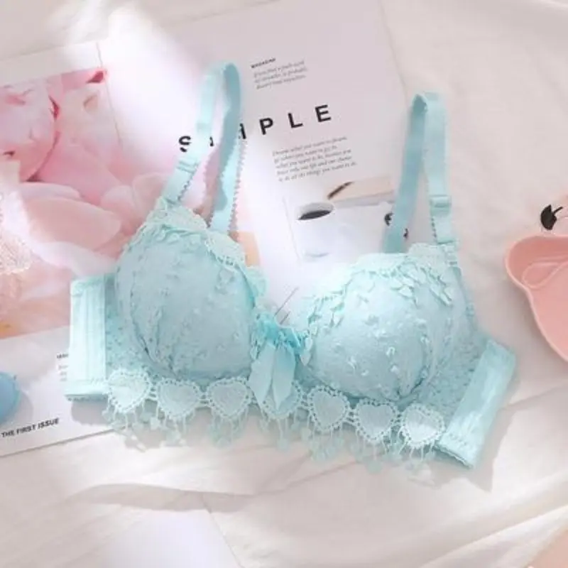 New Spring Summer Bras for Teenagers Cute Bow Comfortable Underwear for Girls Made of Cotton Wireless Ladies Lace Sexy Lingerie