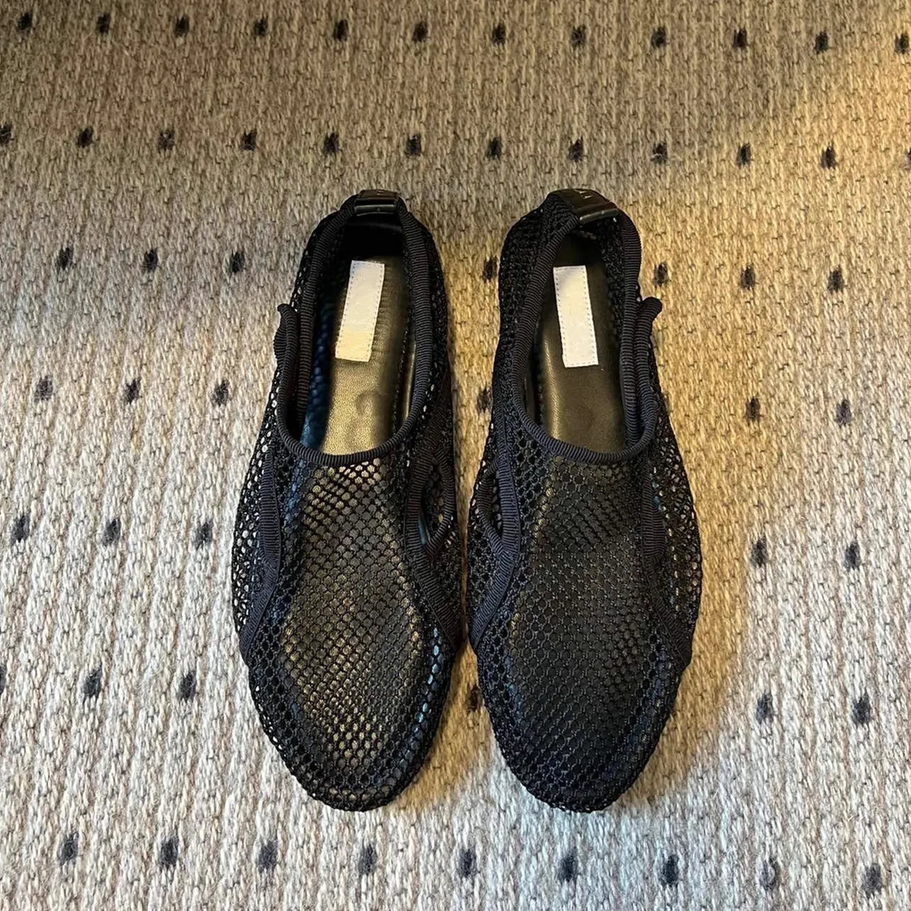 

2026 Summer New Ballet Fishing Net Hollow out Breathable Flat Sandals Women's Wedge Toe Roman Holiday Casual Single Shoes