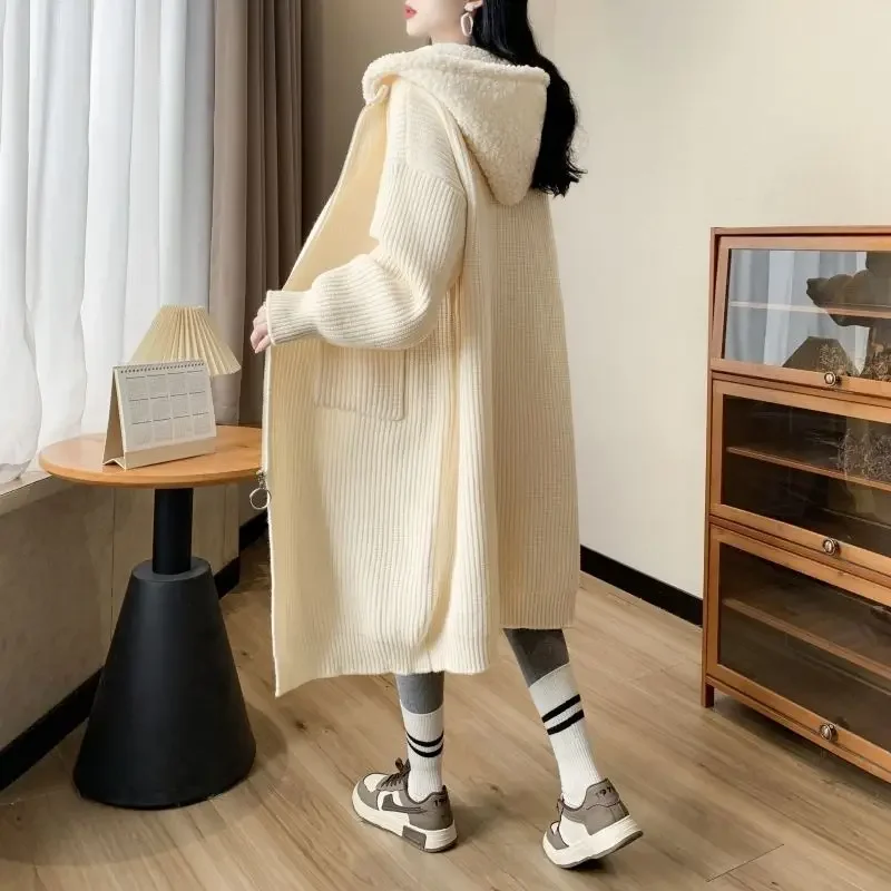 

Женский осенне-зимний новый утолщенный вязаный кардиган с капюшоном, свободный винтажный лоскутный свитер с напуском на молнии, пальто средней длины с карманами