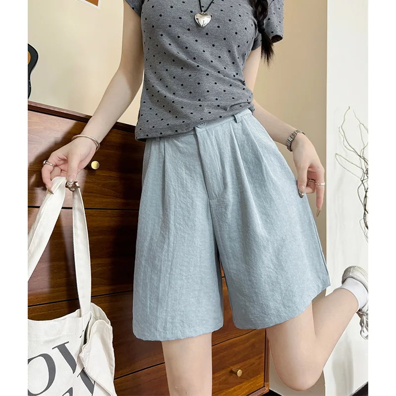 

Синие женские костюмные шорты из молочной губки, летние тонкие утягивающие драпированные шорты из ледяного шелка с широкими штанинами, повседневные шорты с пятью точками