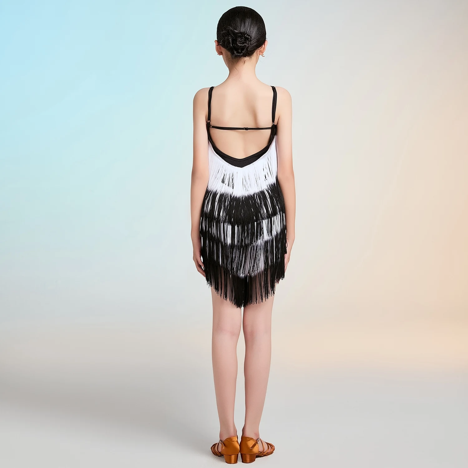 ชุดแข่งขันเต้นรำละตินสำหรับเด็กผู้หญิง ชุดเต้นรำชาช่า รุมบา แซมบ้า สีชมพู สีดำ ชุดฝึกซ้อม DNV25063