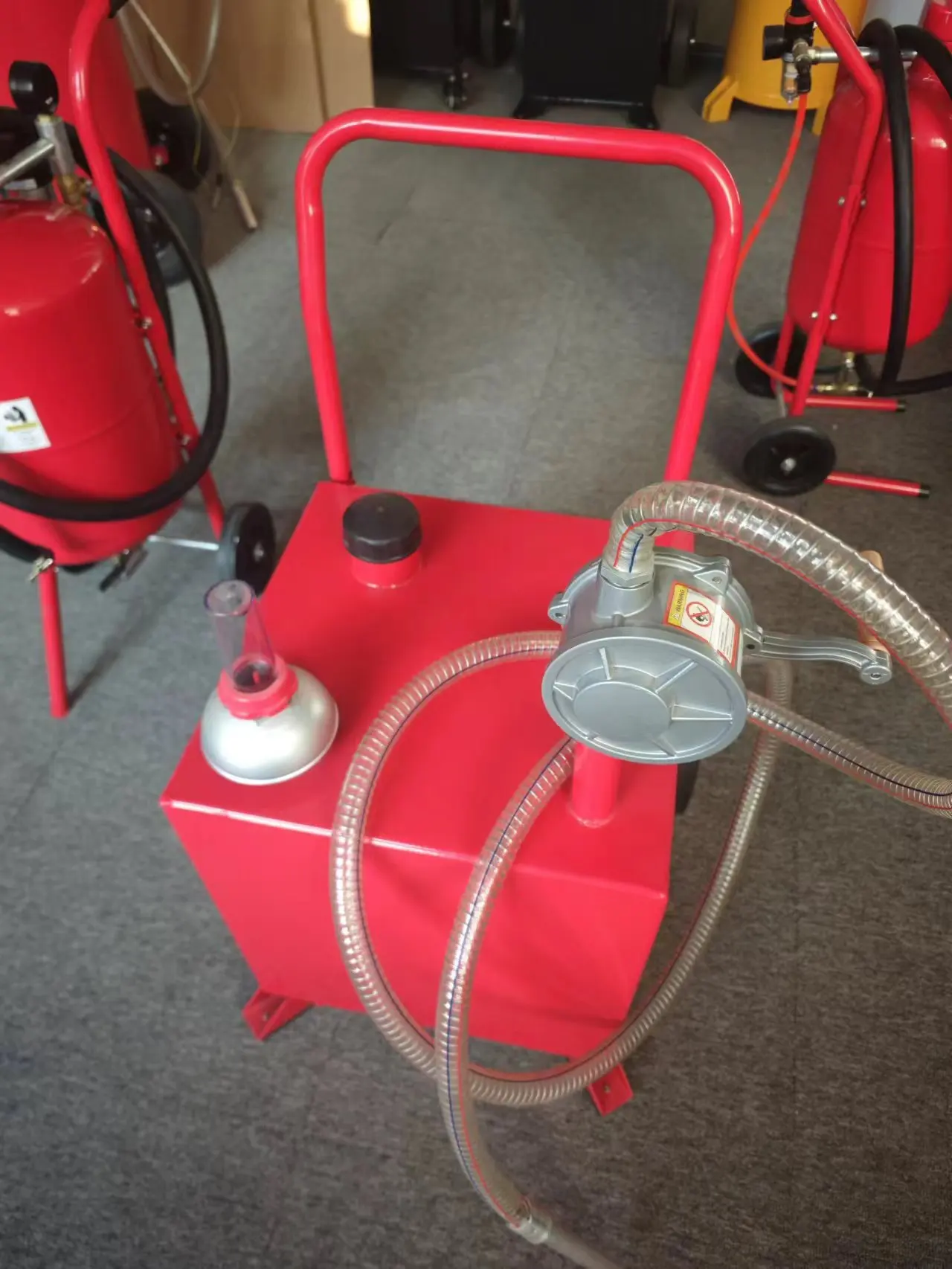 رائجة البيع JGC15 15 جالون مضخة يدوية 37*37*40 سنتيمتر خزان الوقود خزان الديزل خزان للمرآب لمتجر الإصلاح #2