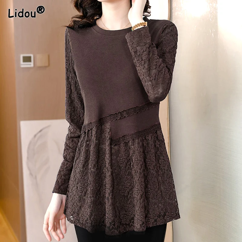 

2023 Spring and Autumn Fashionable High End Round Neck Spliced Lace Jacquard Fashion Casual Loose Oversize Women's Small Shirt