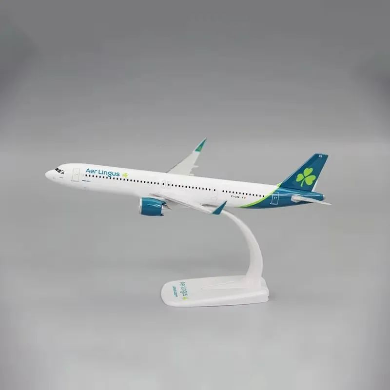 1:200 Scale Irish Aviation Metal Alloy Airplane Model Plane Collection Display Decoration Adult Boys Souvenir Gifts
