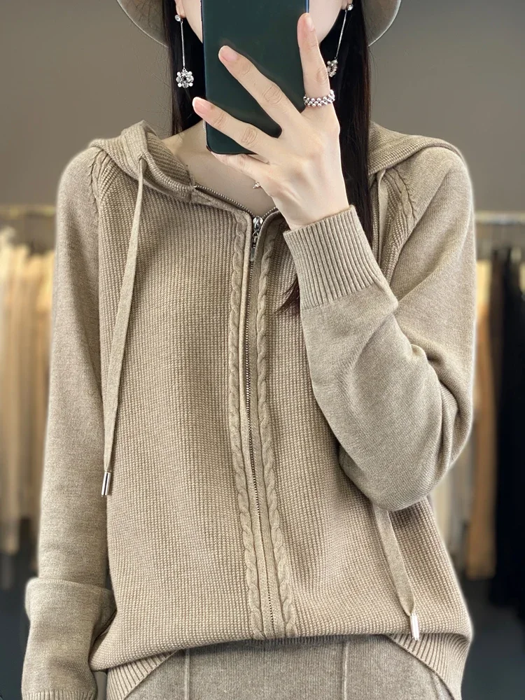 2024 autumn and winter hooded cardigan women\'s knitted top loose sweater casual solid color double zipper cardigan top