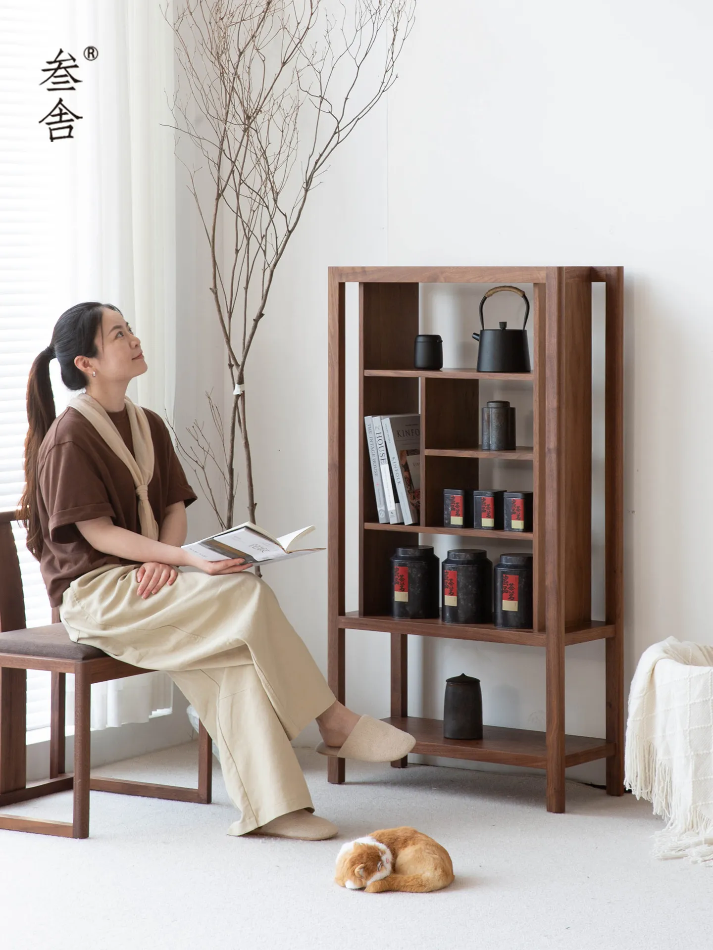 CX floor-to-ceiling bookcase Song-style aesthetic solid wood tea storage rack