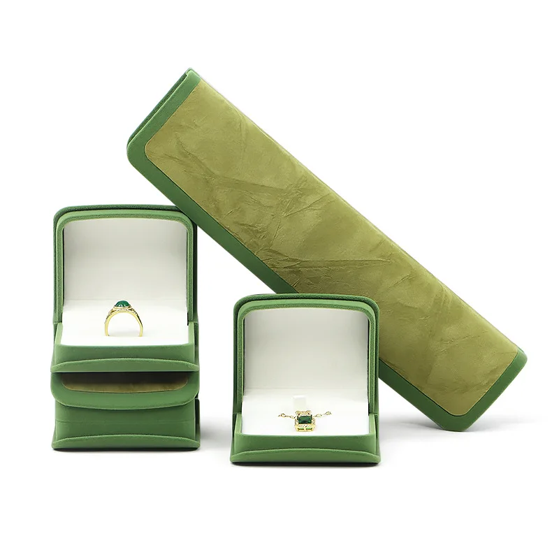 5Pieces Jewelry Pac…