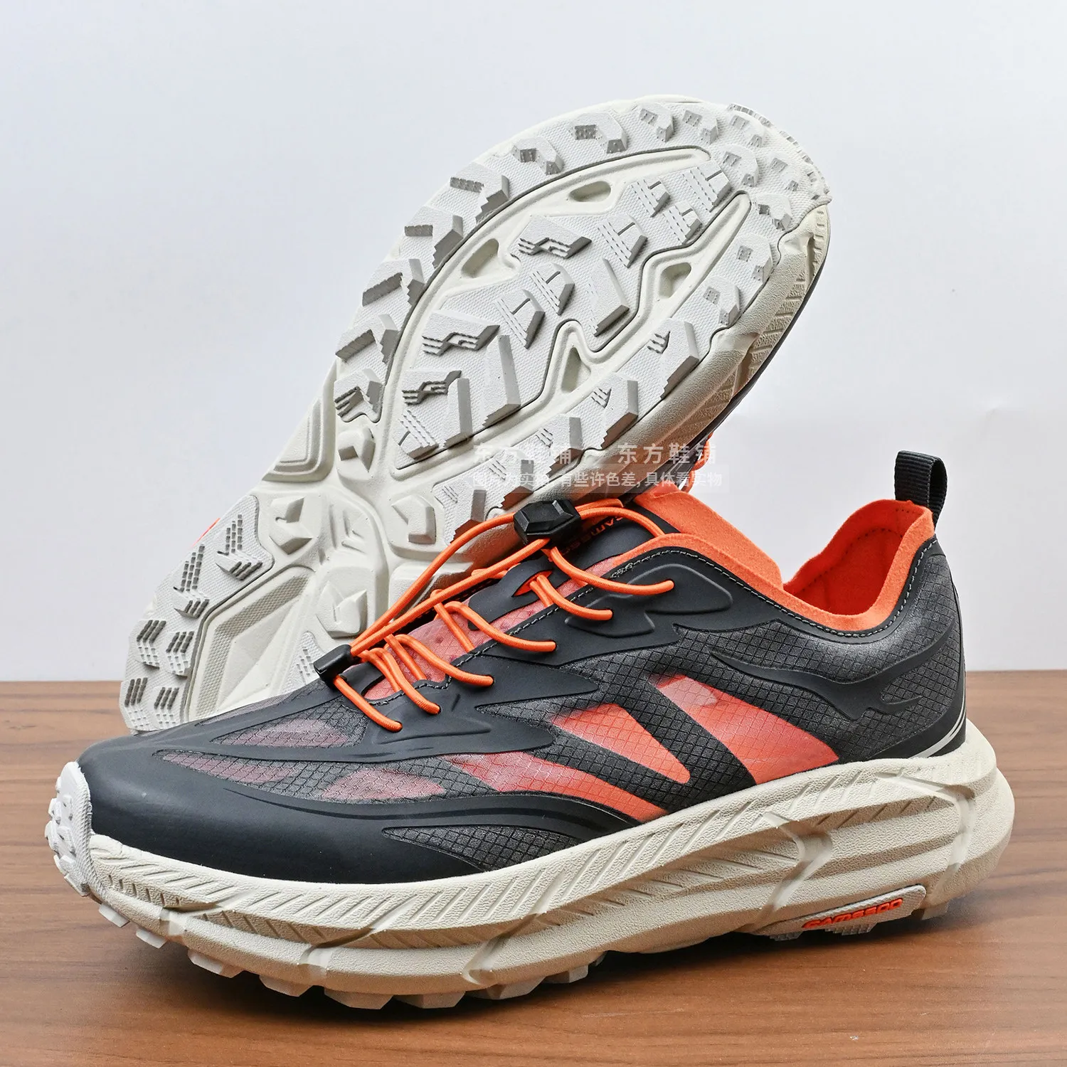 Mens Running Shoes 2025 New Breathe Mesh Outdoor Off Road Hiking Shoes Cushioning Flat Soft Mesh Walking Shoes for Man