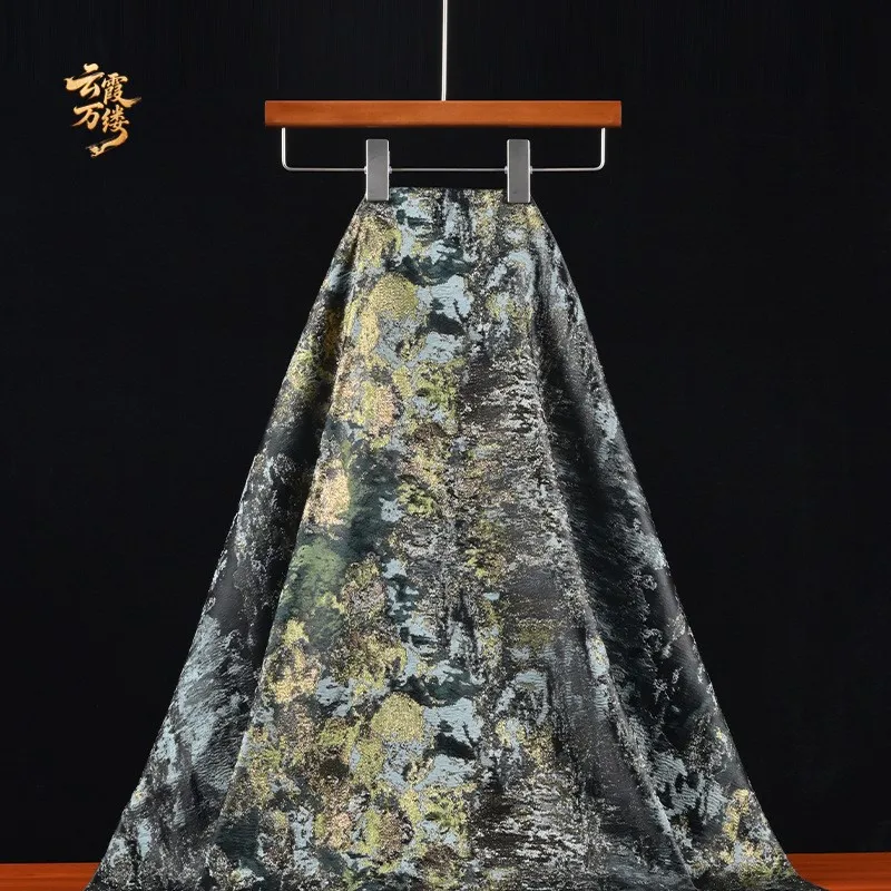 The designer's fabric for outer dress of dark green irregular double-sided jacquard lustrous