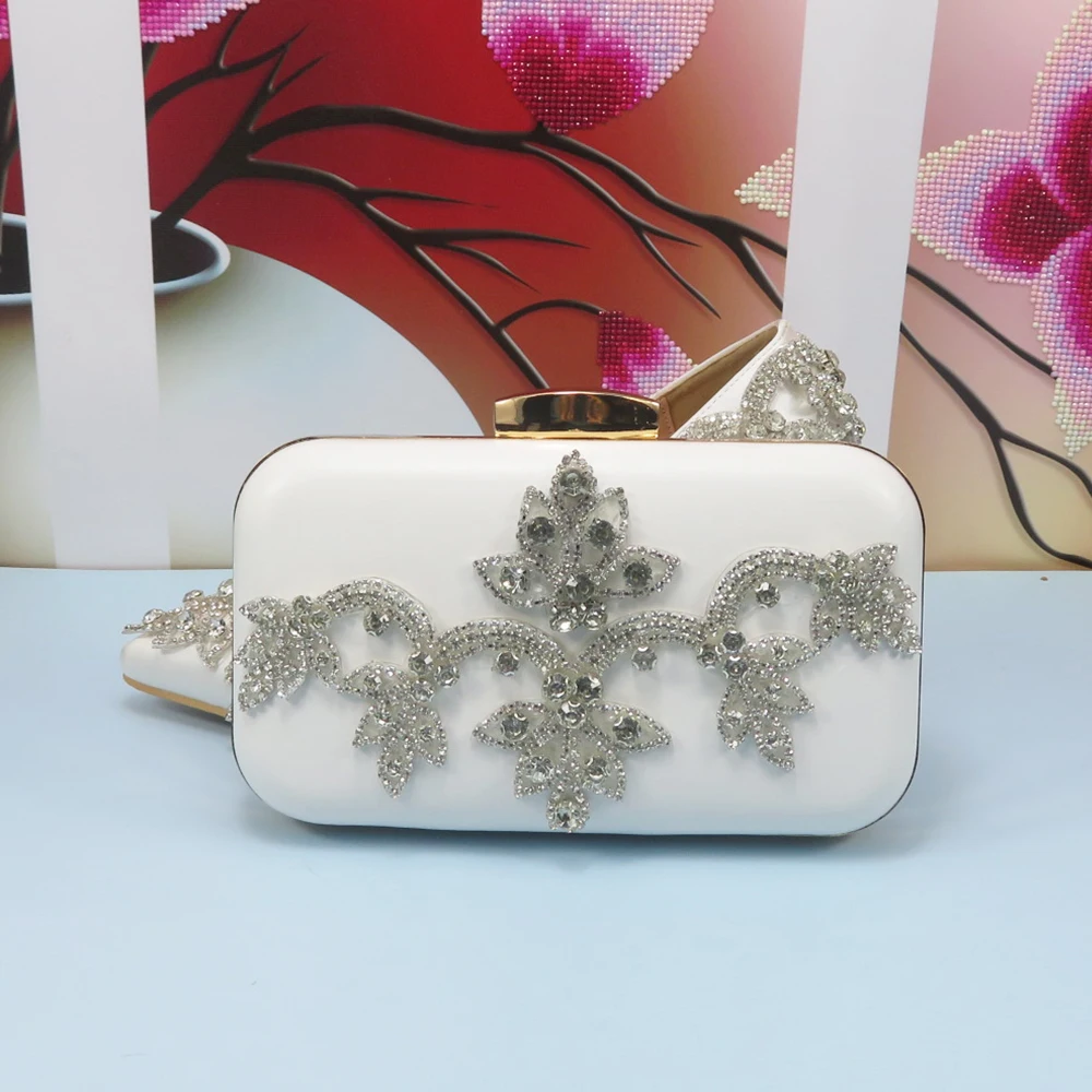 

Small mini handbag white color chain Shoulderbag messenger bag bridal evening bag day clutches rhinestone wedding purse