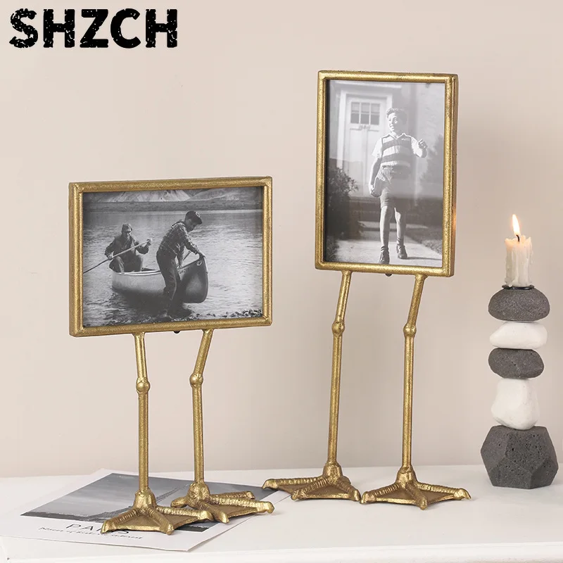 Modern Simple Metal Photo Frame Gold Retro Living Room Study Display 7 Inch Duck Feet Creative Photo Frame Ornaments