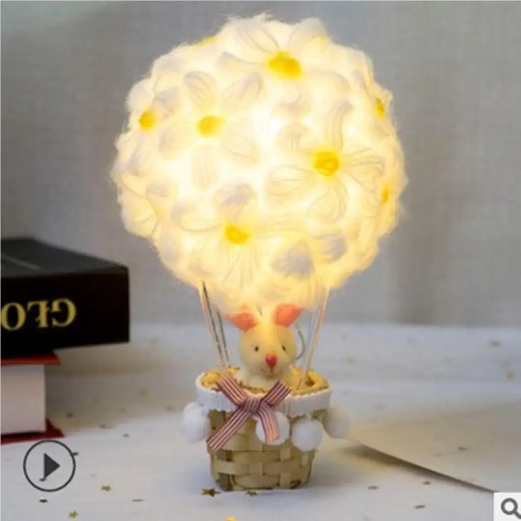 Hot Air Balloon Night Light Handmade Table Desk Lamp Decorative Light With Rattan Basket For Home Lighting Decoration