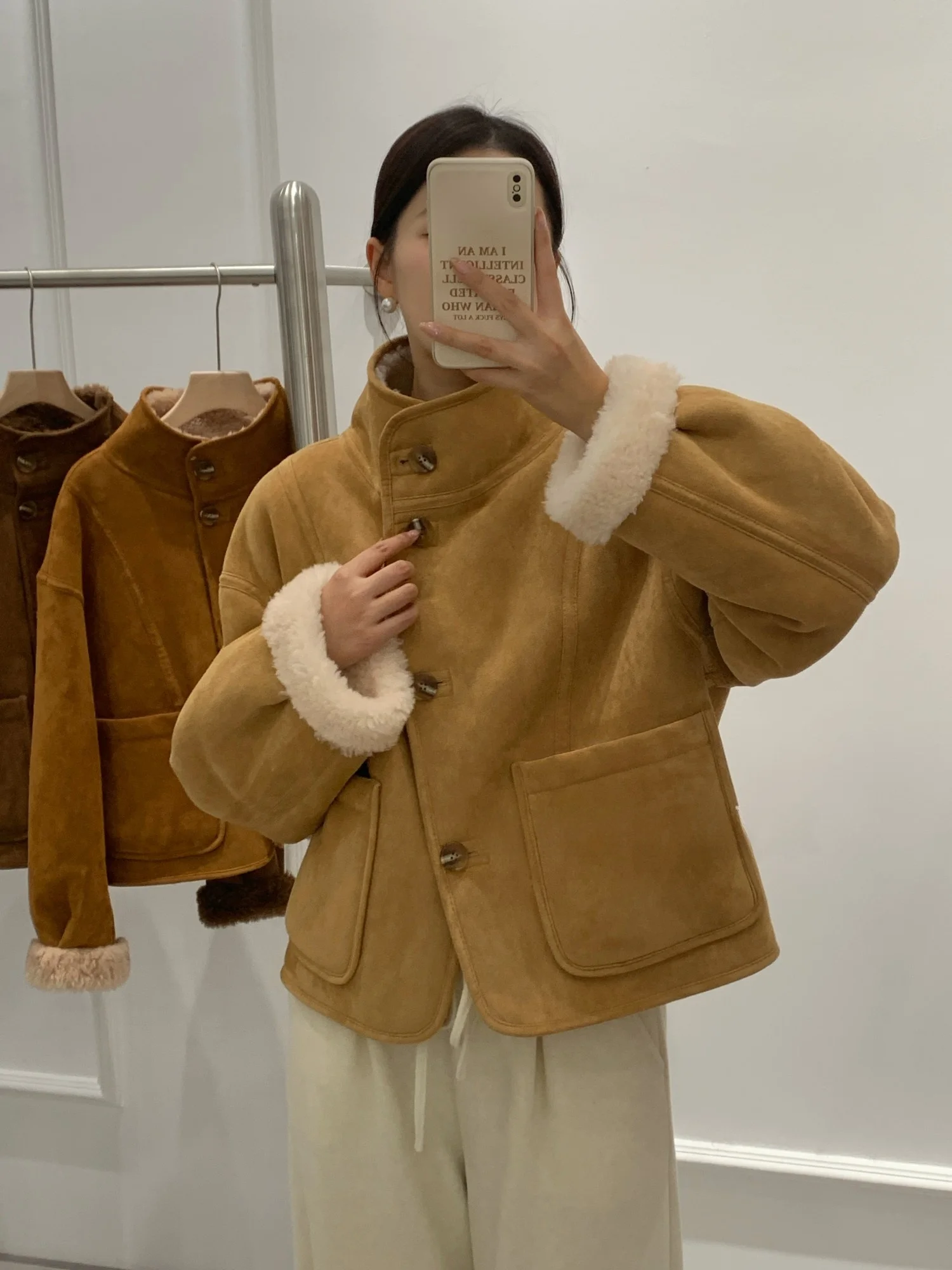 

Double-Sided Wear Lamb Fur Warm Faionable ort Coat Retro Inteated Leather And Fur Winter New Arrival Women's Jaet