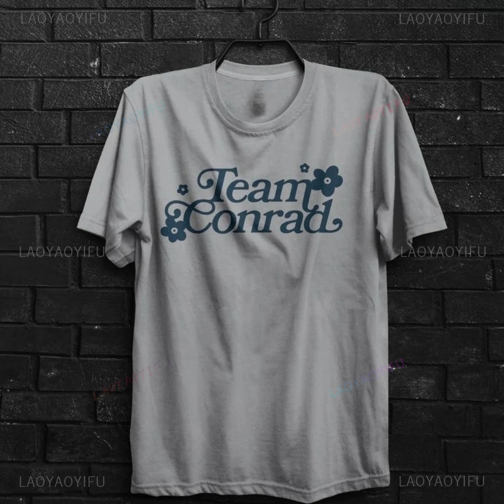 تي شيرت برسومات Cousins Beach Team Conrad تي شيرت الصيف الذي تحولت إلى الموسم الجميل 3 تي شيرت الفيلم امرأة رجل قطن قصير الأكمام