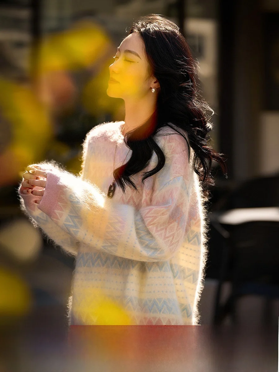 

High ammage Snowflake Camere Knitwear Sweater Crtsmanip Embroidery Overhead New Sle Ultra Soft Long Sve Women's Top