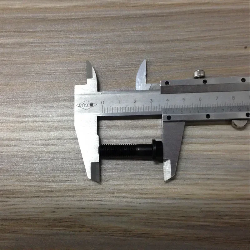 STARPAD For CA25 DD250 Land Eagle King Twin Cylinder 250 Engine Mount Crankshaft Screw 8 * 1.25 * 32