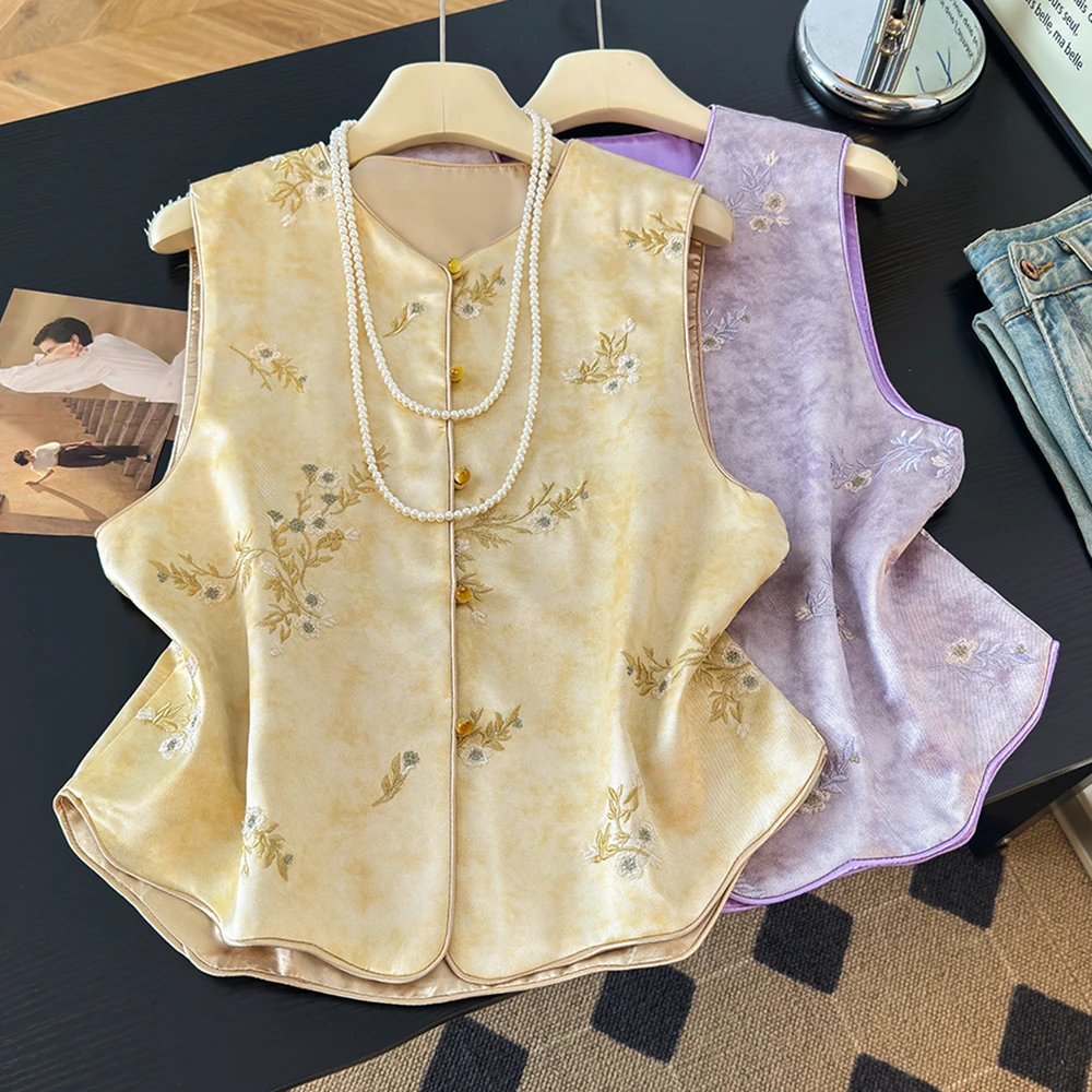 Young Style Embroidered Chinese New Fashion Vest Women's Sleeveless Collarless Jacket Autumn 2026 Small Size Traditional Nati...