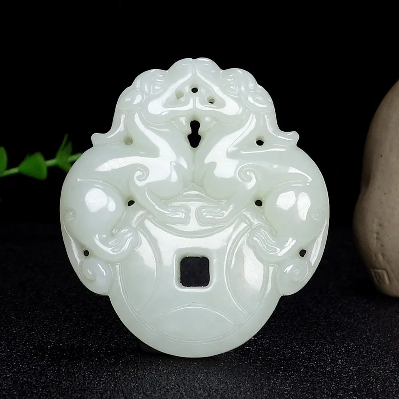 

Подвеска из нефрита Hetian White Double Pixiu с кожаным ремешком для мужчин и женщин, приносящая мир