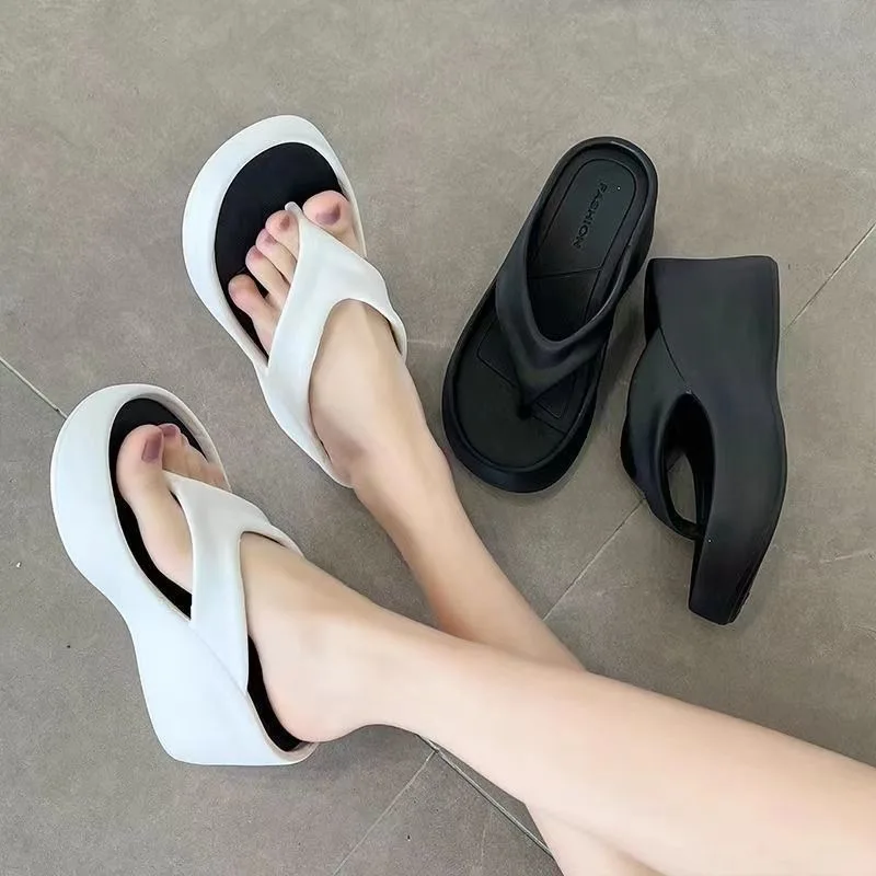 2024 New Women Fashion Slippers Soft EVA Summer Platform Shoes Girls Beach Flip Flops Thick Sole Female High Heel Street Sandals