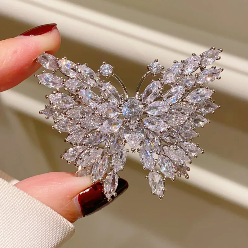 

Ladies' Luxury Butterfly Brooches for Women Party Banquet Rhinestone Pins Clothese Accessories Jewelry Gift
