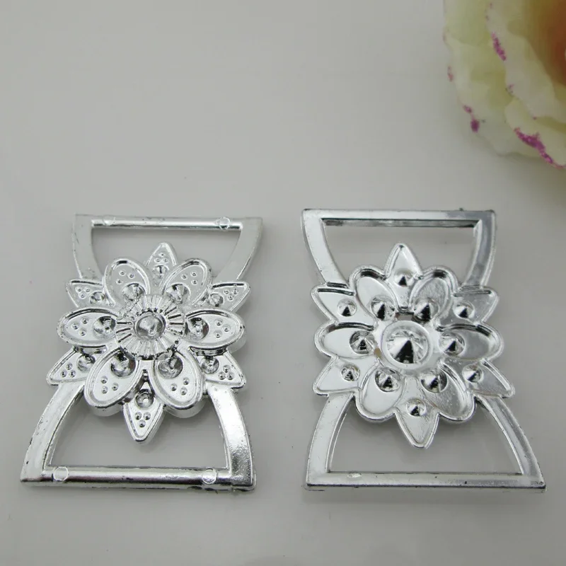 10pcs Flower Rhinestone Plastic Wedding Invitation Decorative Buckle 26mm