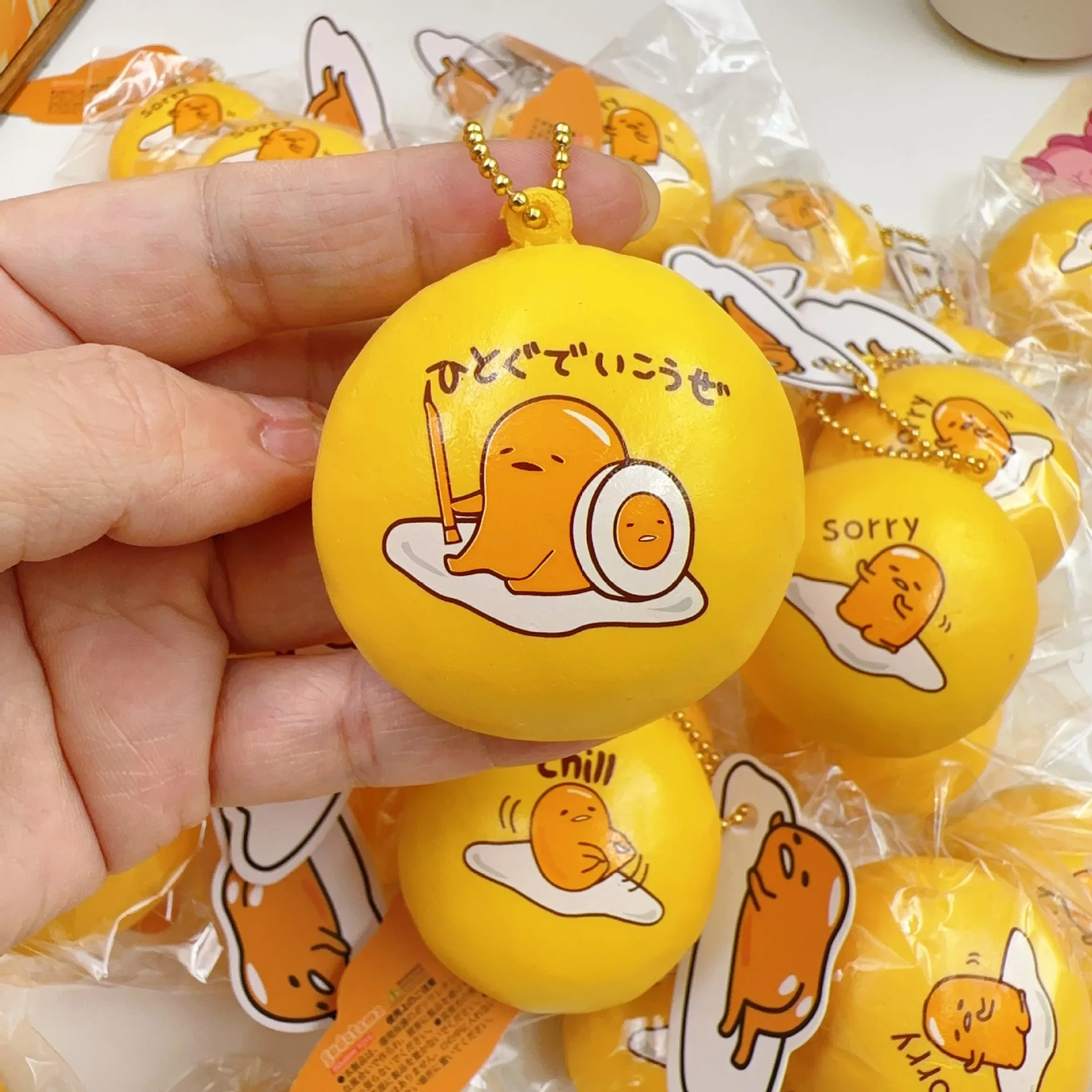 Gudetama Sanrio Cute Cartoon Slow Rebound Pinch Pinch Kawaii Toy Key Chain Pendant Lovely Periphery Schoolbag Decoration Gifts