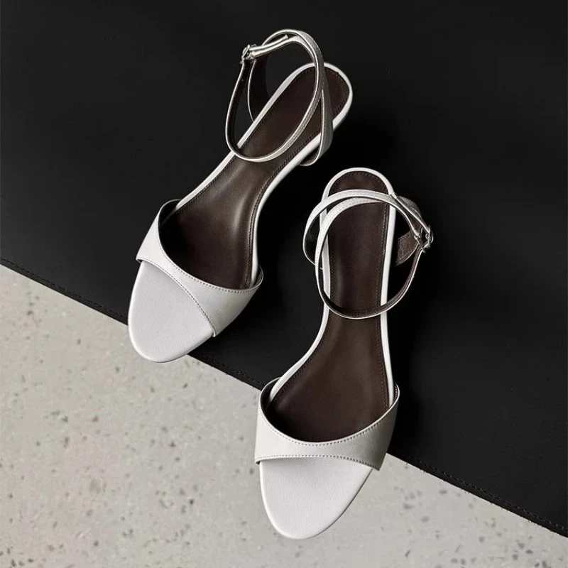 موضة جولة تو الكاحل حزام صنادل عالية الكعب المرأة مثير المفتوحة تو هريرة كعب أحذية مصممين الصيف عطلة صنادل شاطئ