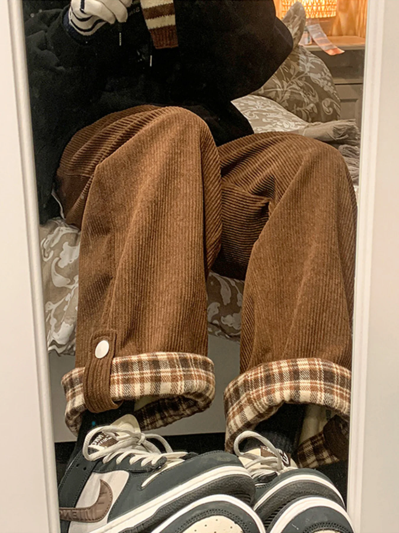 Nuovi pantaloni invernali a gamba larga scozzesi retrò da donna, foderati in pile, ispessiti, a vita alta, caldi, drappeggiati, casual, larghi, versatili, pantaloni a gamba dritta alla moda