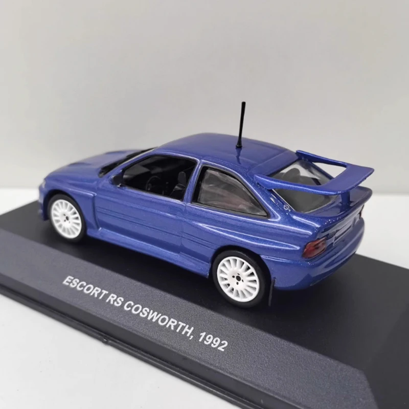 SOLIDO Pressofuso Scala 1:43 ESCORT RS 1992 Auto In Lega Modello di Auto Finito Simulazione Collezione Decorazione Ragazzo Regalo Giocattolo Spettacolo Statico