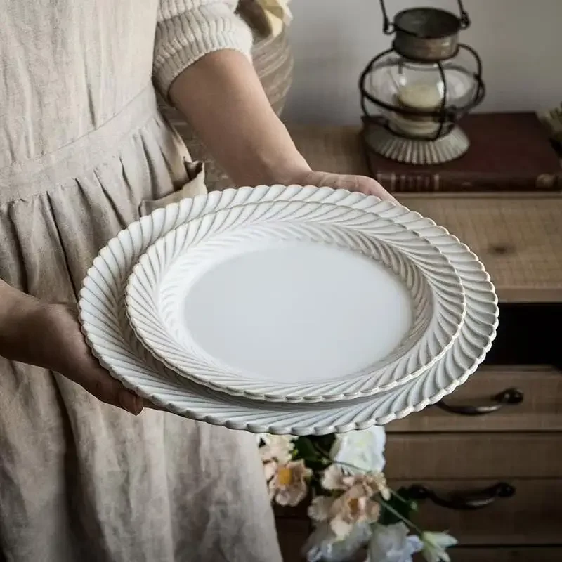 105 Inch Ceramic Relief Dessert Plate Vintage Style Western Dinner Plate High Aesthetic Value Photography Plate Minor Defects