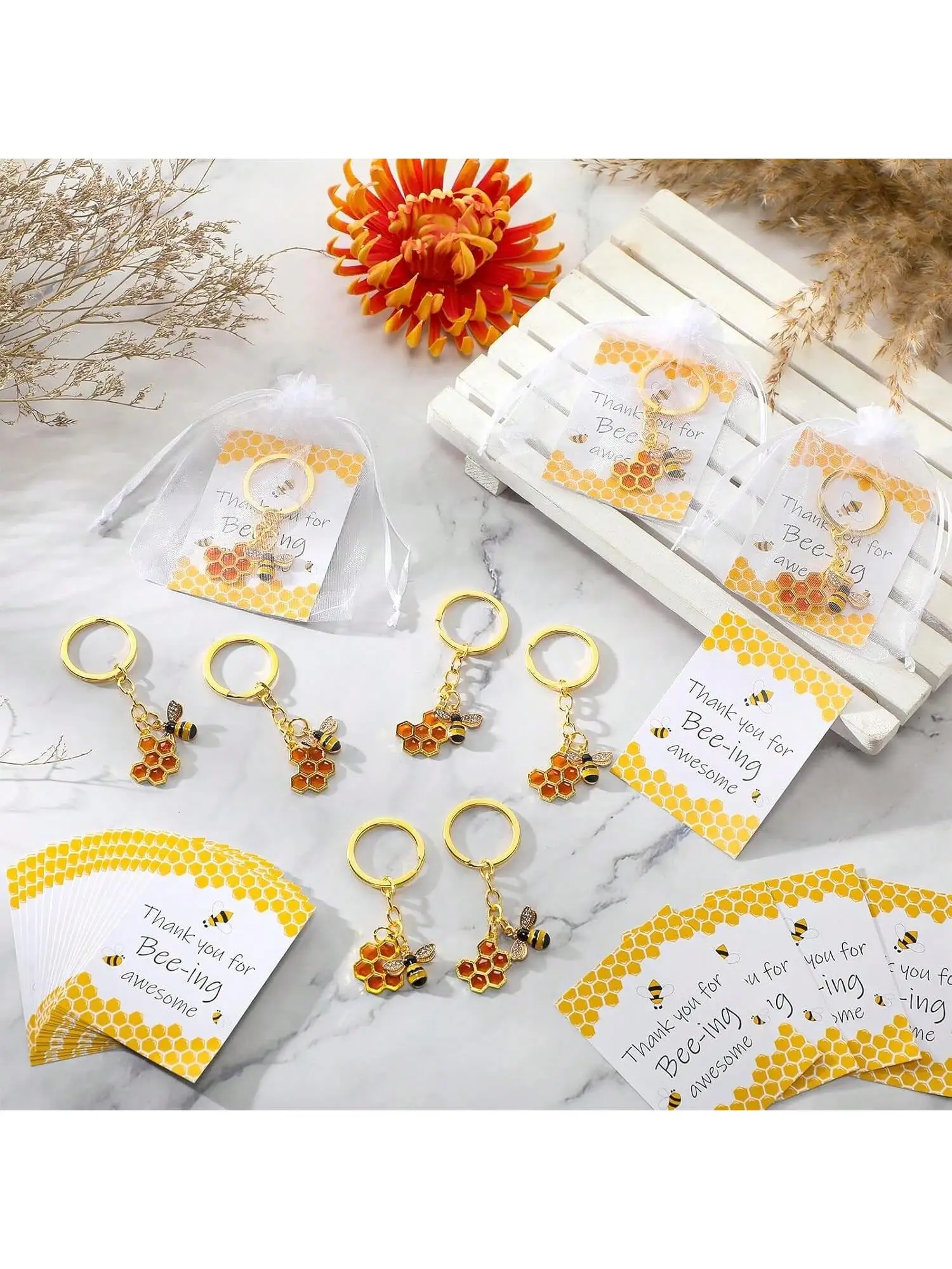 12er-Set Geschenkset zur Anerkennung von Bienen-Mitarbeitern, niedliche Bienen-Schlüsselanhänger, Dankeskarten, Organzabeutel, inspirierende Geschenke für Kollegen – Detail 3