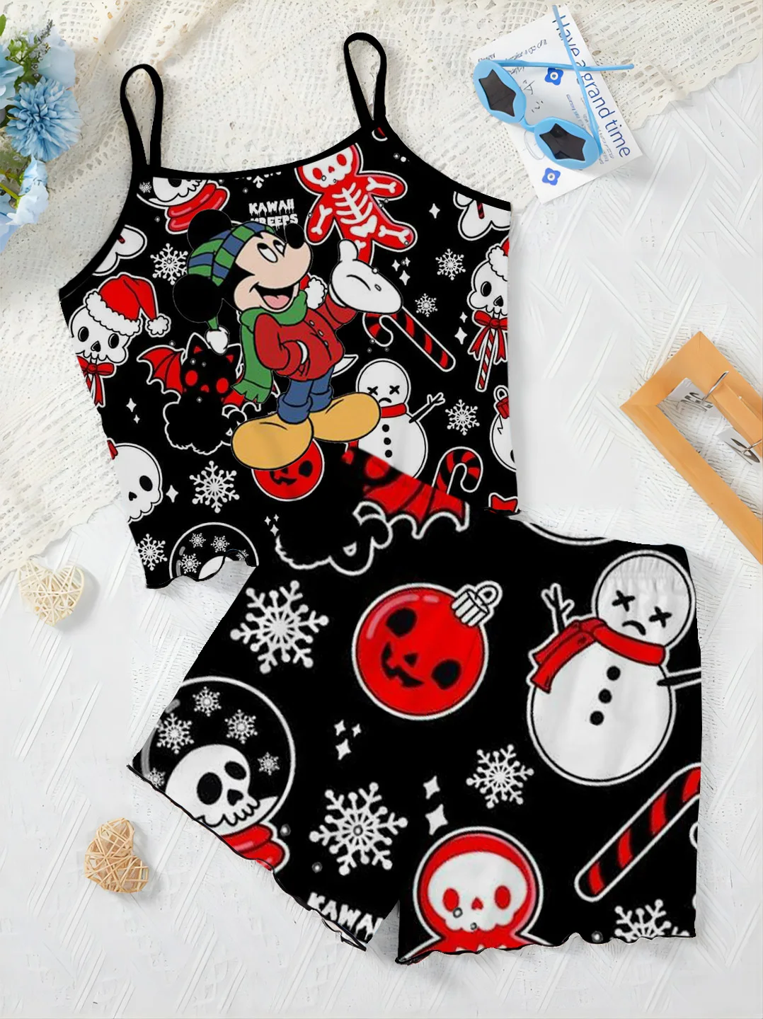 Weihnachts-Pyjama-Rock, Minnie Mouse, Disney-Top, Heimkleid, T-Shirt, kurze Sets für Damen, 2-teiliger Damenanzug, Mickey-Salatbesatz