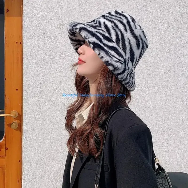 E56A Fisherman Hat with Grain Plush Made Bucket Caps in Japanese Retro