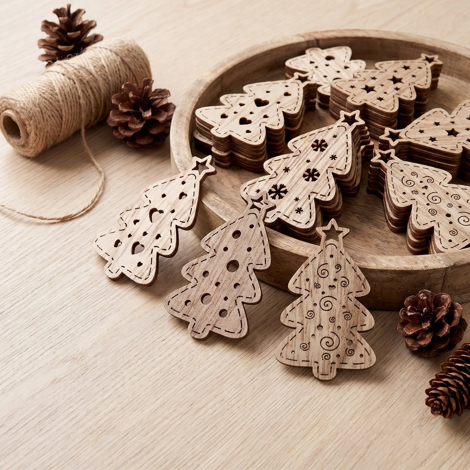 50pcs 40mm Unfinished Wooden Christmas Tree Cutouts – Paintable DIY Holiday Ornament Blanks for Crafts & Hanging