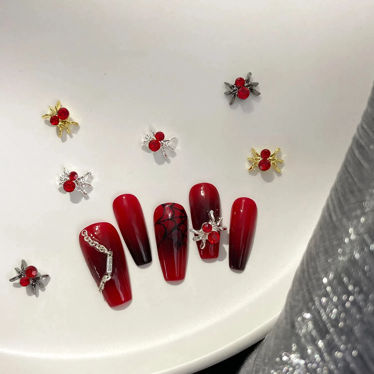 20PCS Luxury Punk Style Alloy Zircon Nail Decorations 3D Pearl Embellished Dark themed Rhinestones for DIY Nail Art Charms