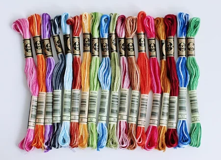 

Французская нить для вышивания из чистого хлопка DMC, нить для вышивки крестиком, европейская цветочная нить для вышивания, 18 цветов